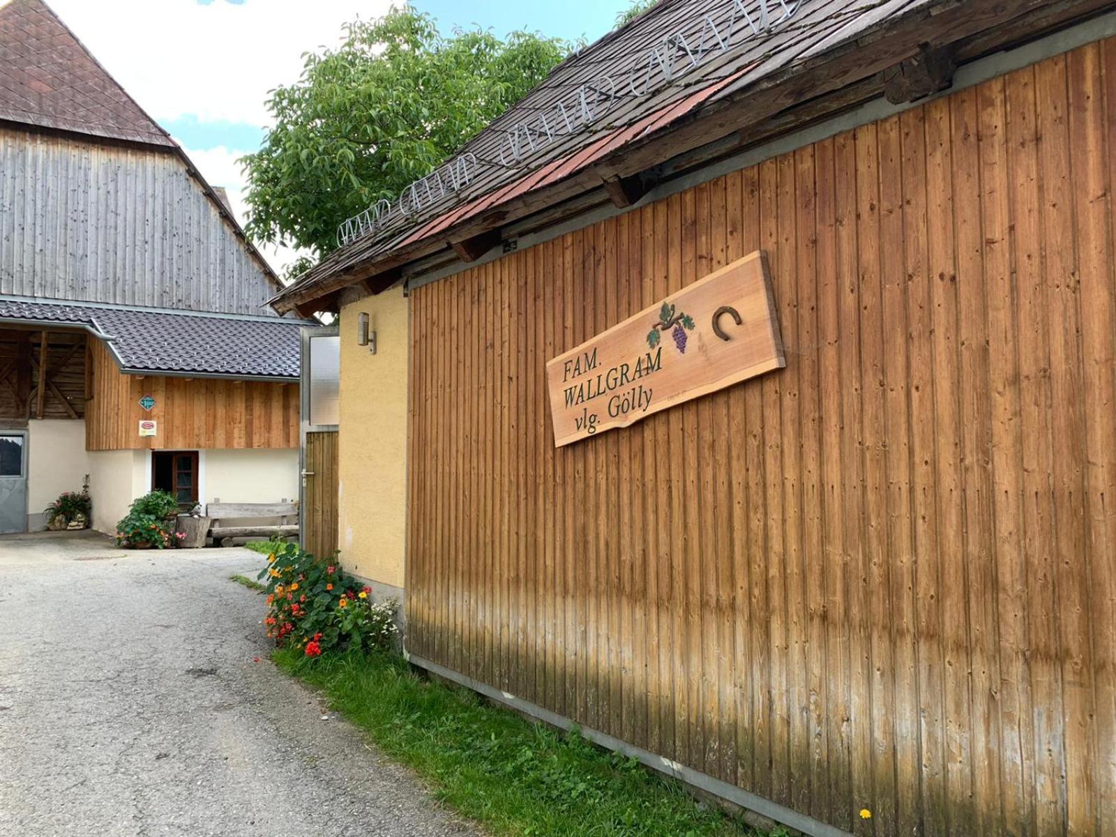 Biohof Goelly Neumarkt in Steiermark Exterior foto
